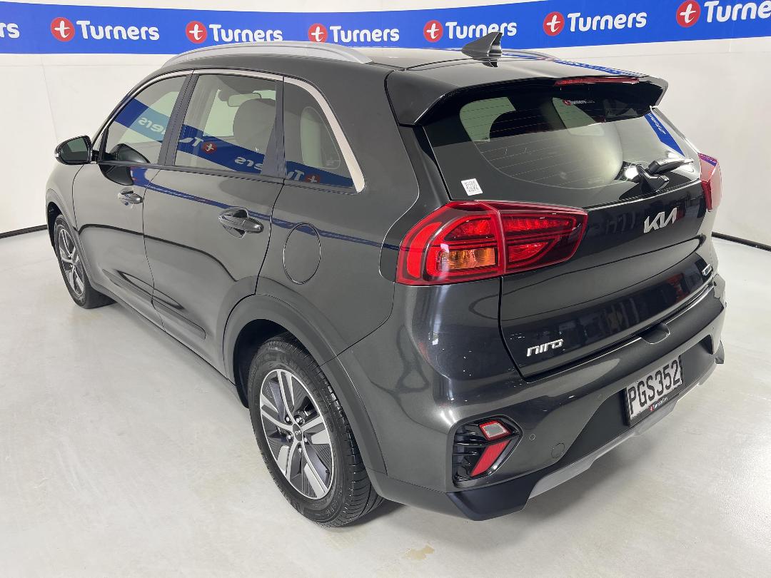 Photo '5' of KIA Niro Photo '5' of KIA Niro