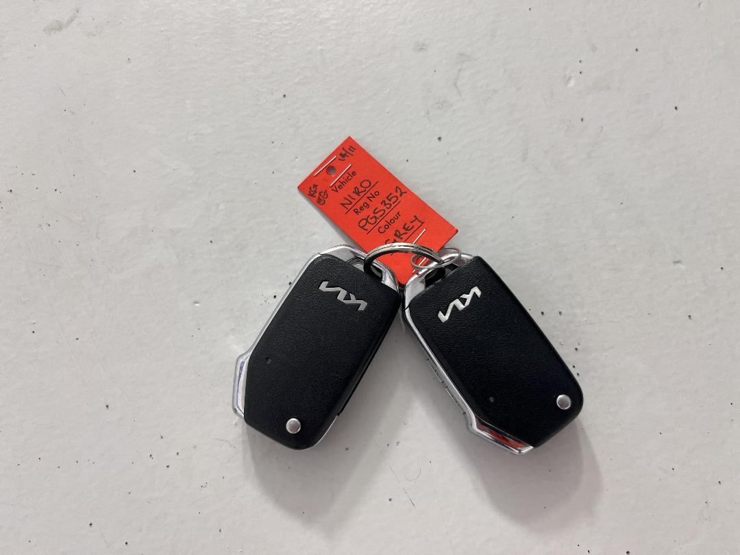 Photo '22' of KIA Niro Photo '22' of KIA Niro