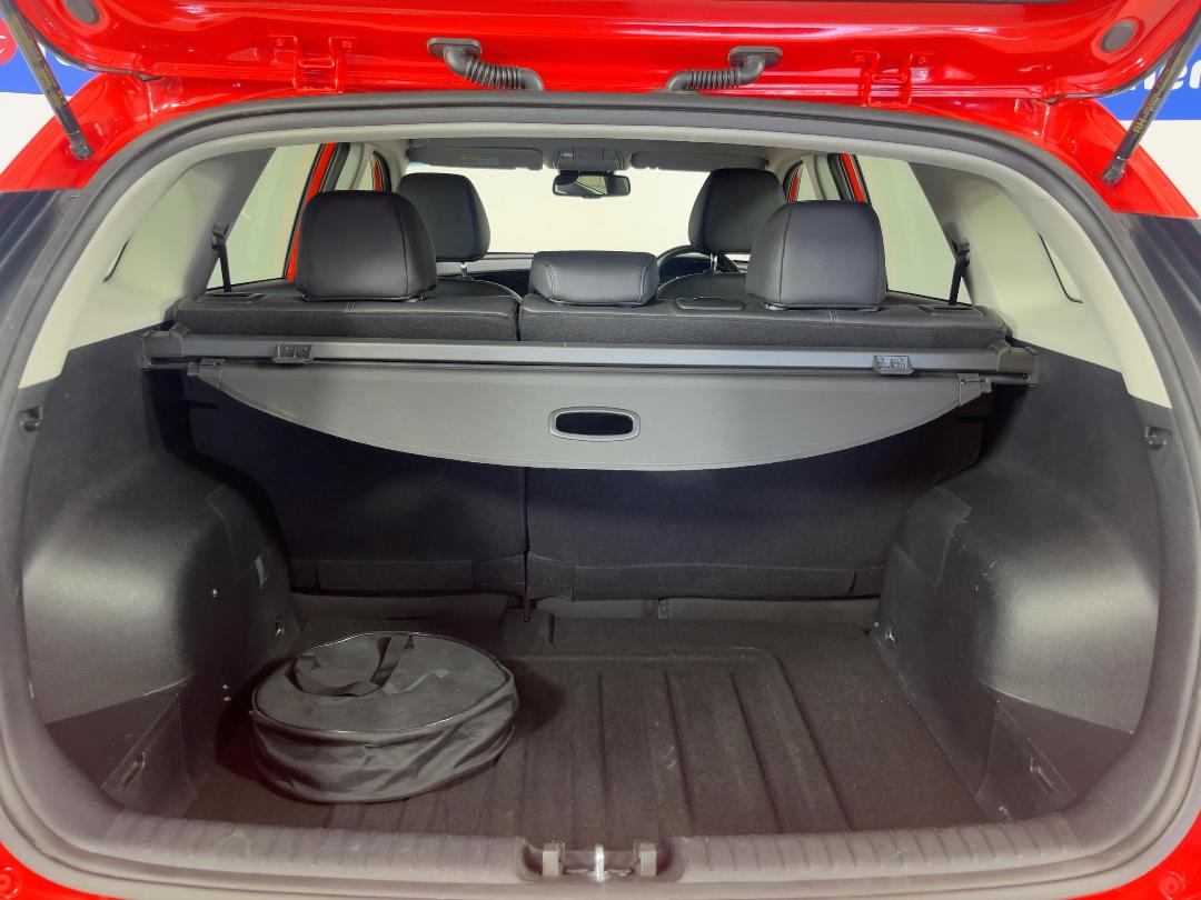 Photo '14' of KIA Niro