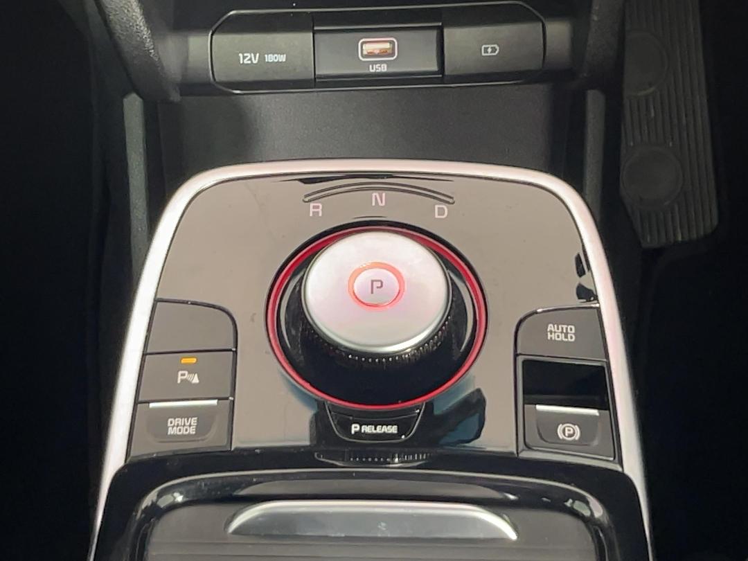 Photo '28' of KIA Niro