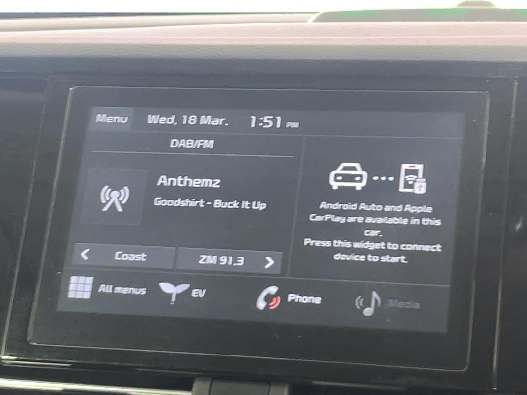 Photo '24' of KIA Niro