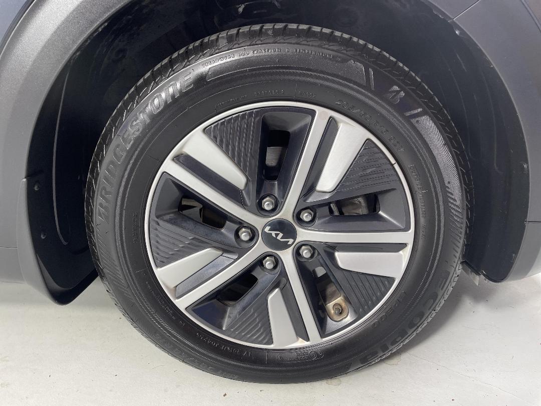 Photo '9' of KIA Niro