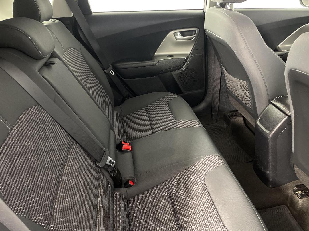 Photo '20' of KIA Niro