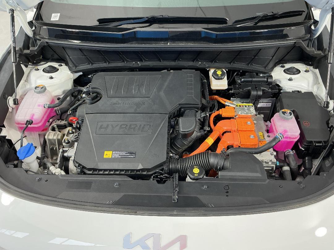 Photo '13' of KIA Niro