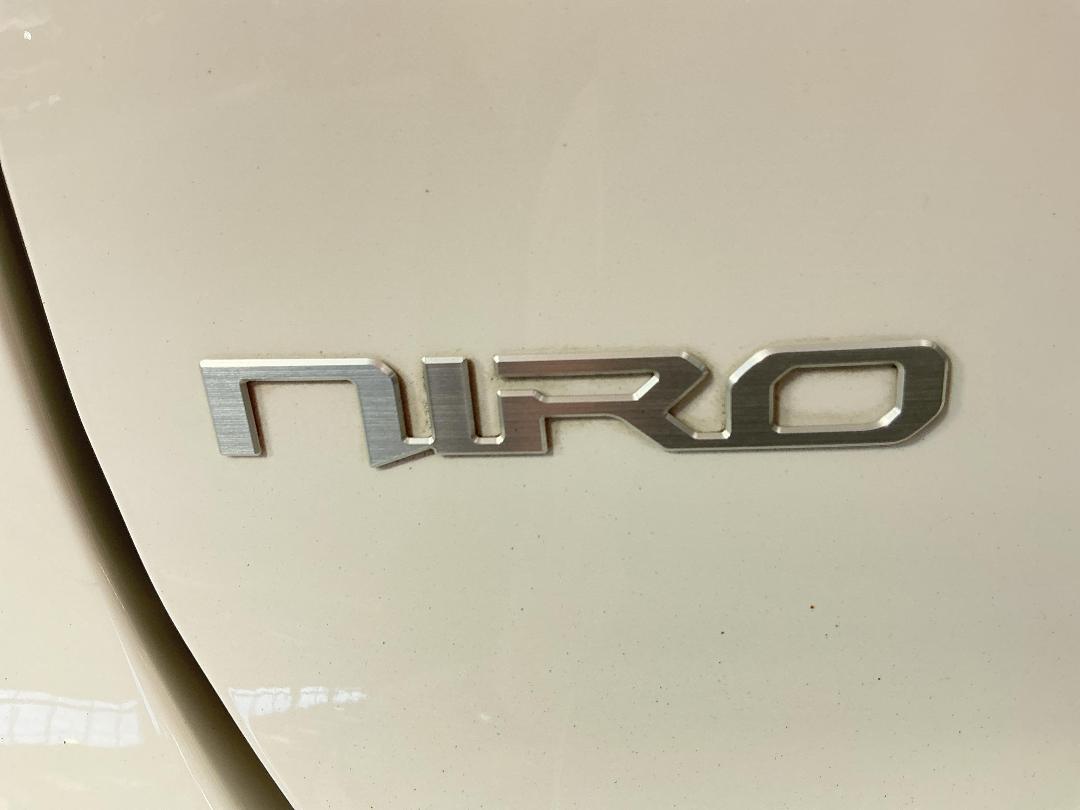 Photo '29' of KIA Niro