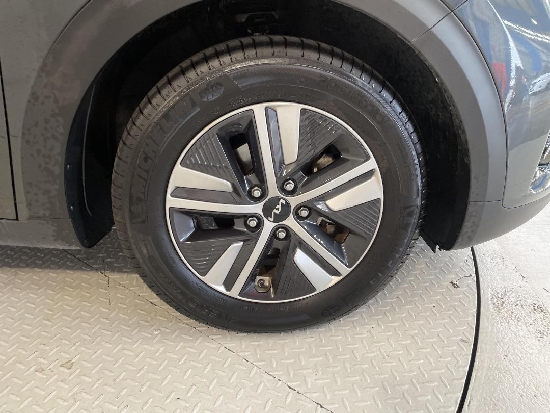 Photo '9' of KIA Niro