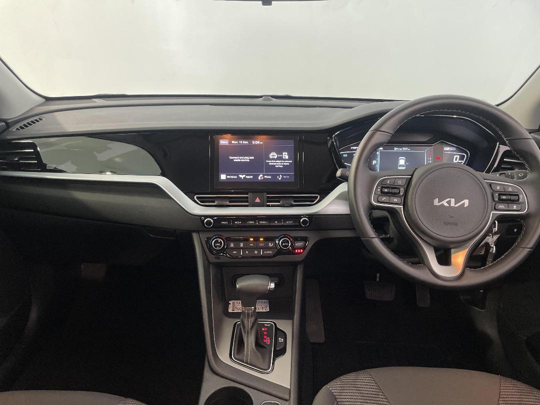 Photo '17' of KIA Niro