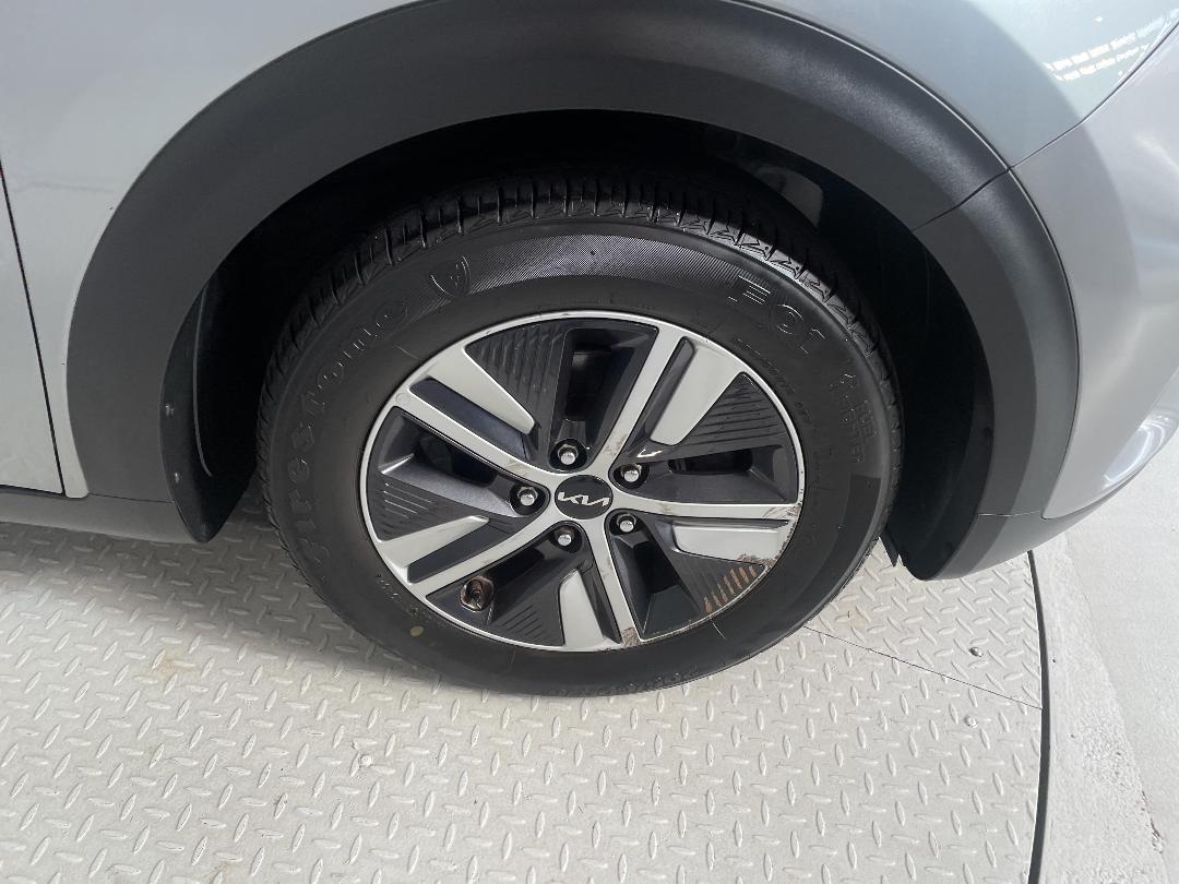 Photo '9' of KIA Niro