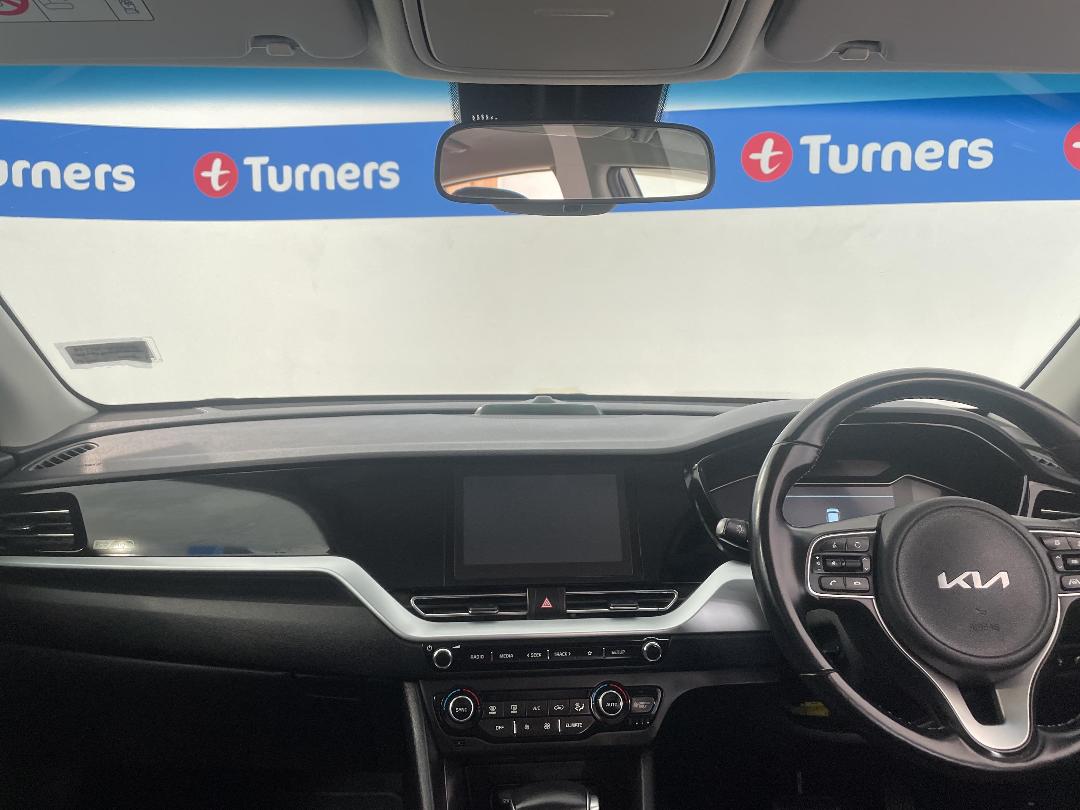 Photo '17' of KIA Niro