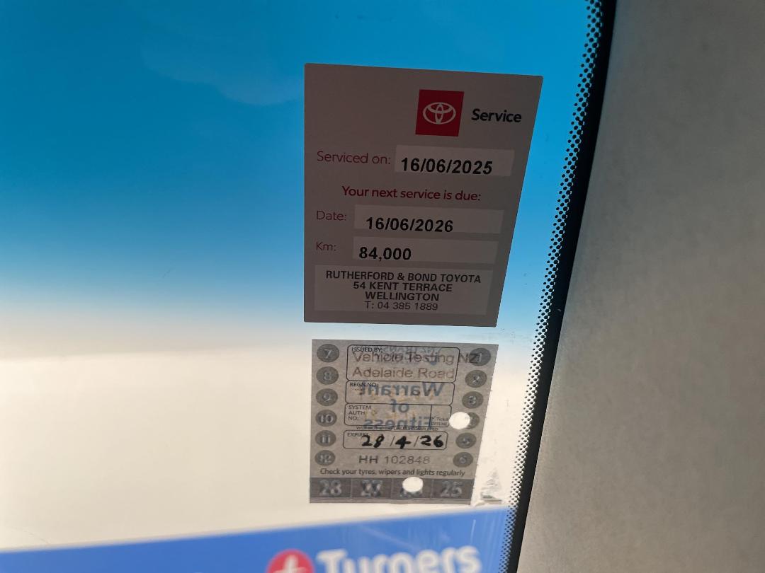 Photo '34' of KIA Niro