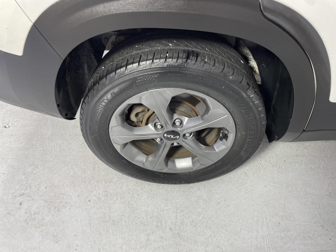 Photo '12' of KIA Seltos