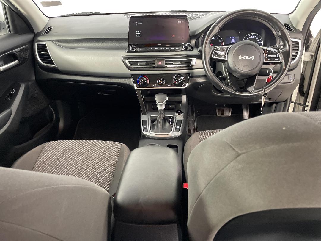 Photo '17' of KIA Seltos