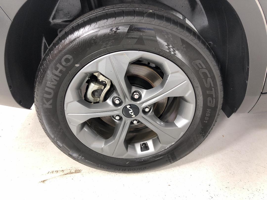 Photo '12' of KIA Seltos