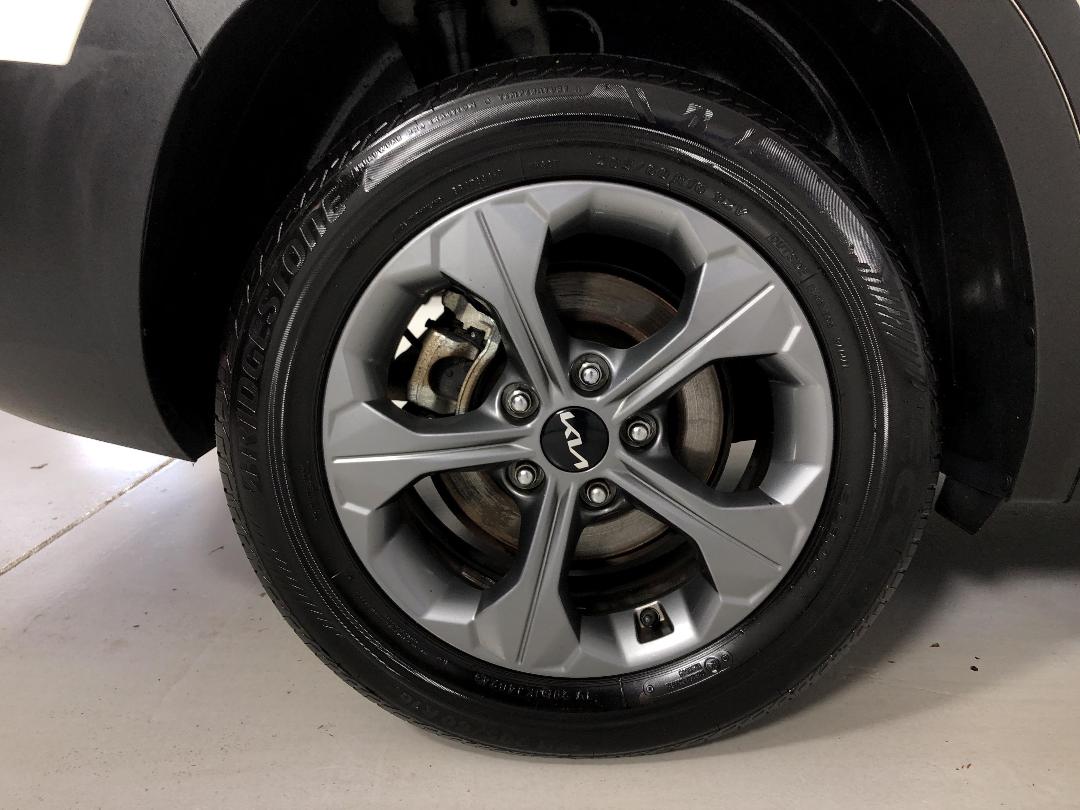 Photo '12' of KIA Seltos