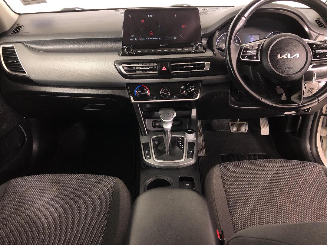 Photo '17' of KIA Seltos