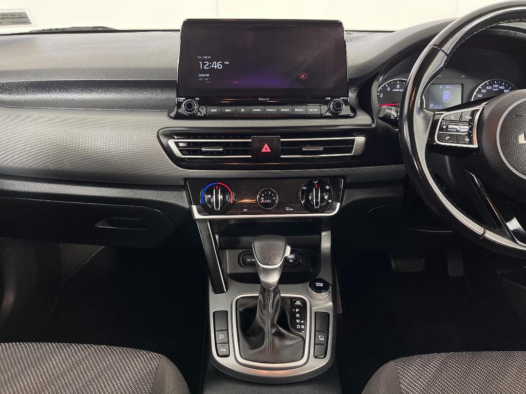 Photo '18' of KIA Seltos