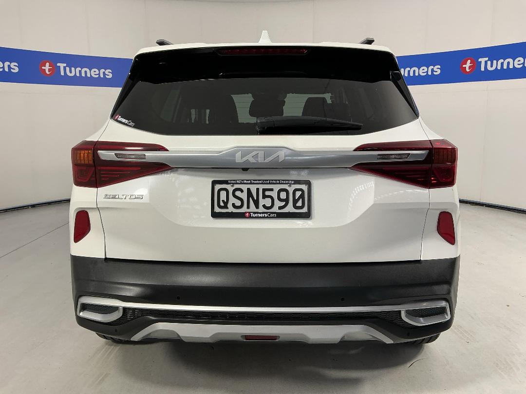 Photo '6' of KIA Seltos Photo '6' of KIA Seltos