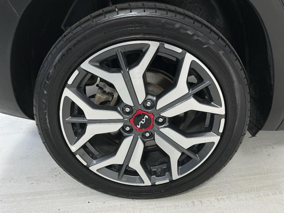 Photo '12' of KIA Seltos