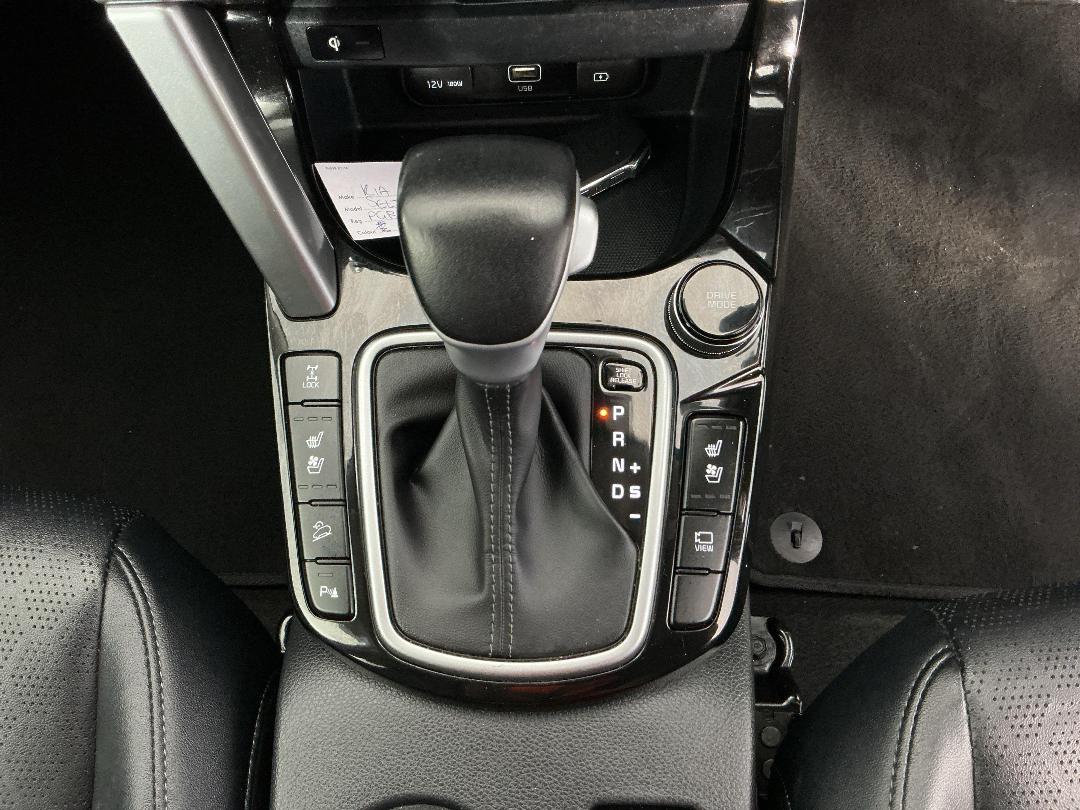 Photo '23' of KIA Seltos