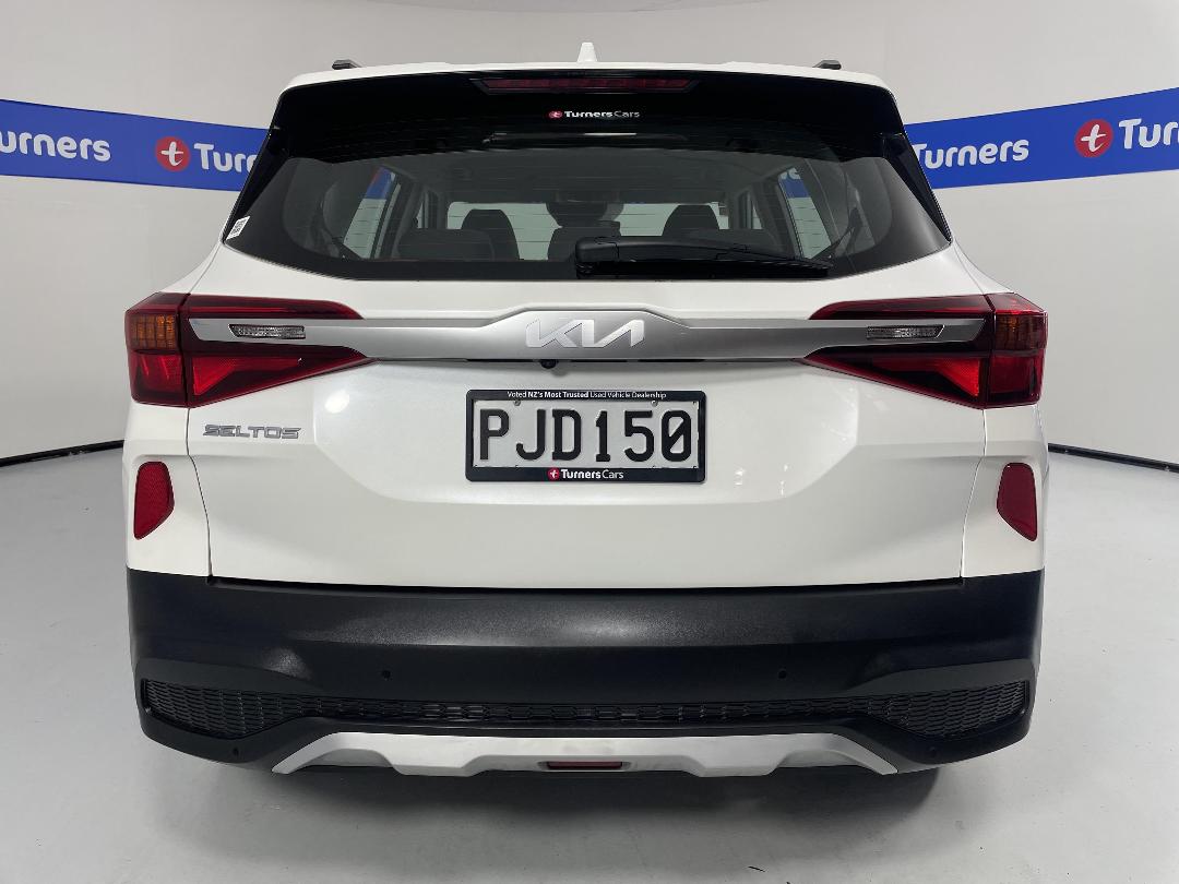 Photo '6' of KIA Seltos Photo '6' of KIA Seltos