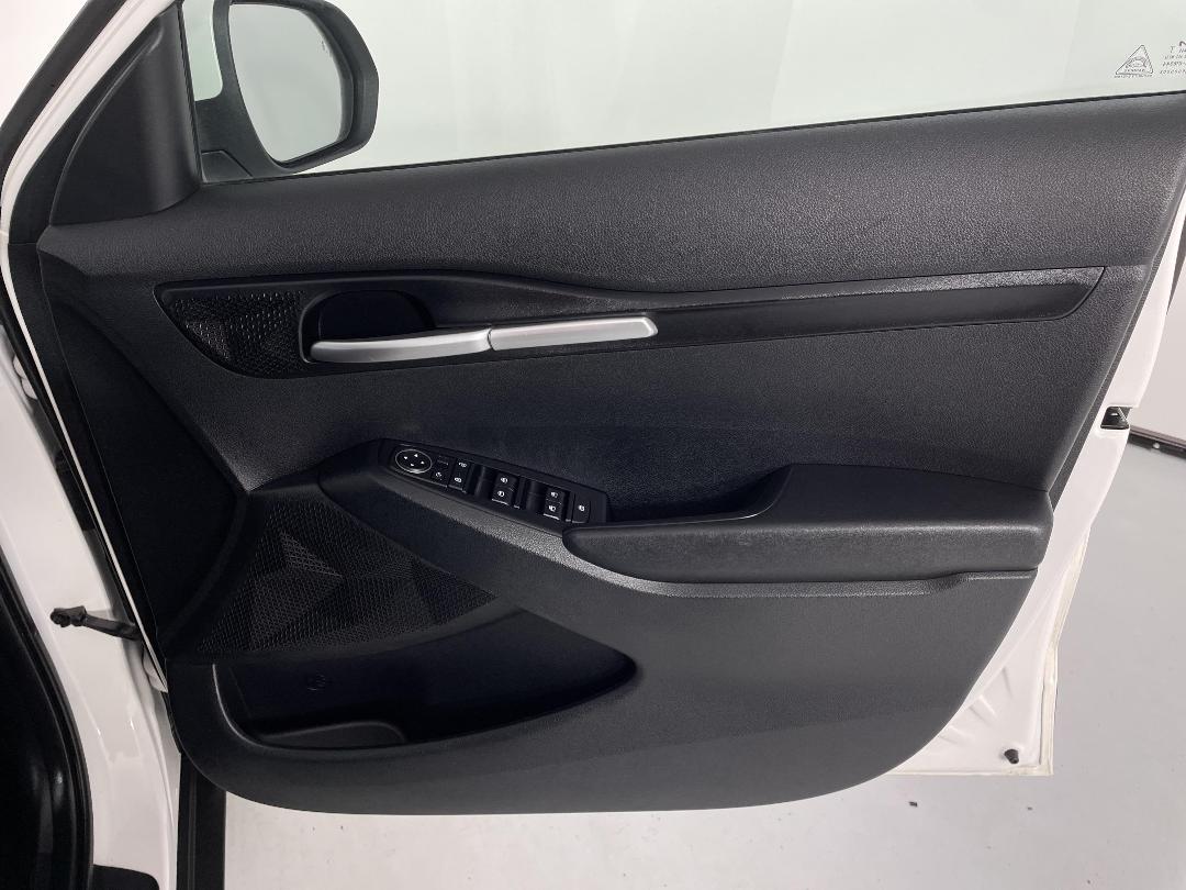 Photo '15' of KIA Seltos Photo '15' of KIA Seltos