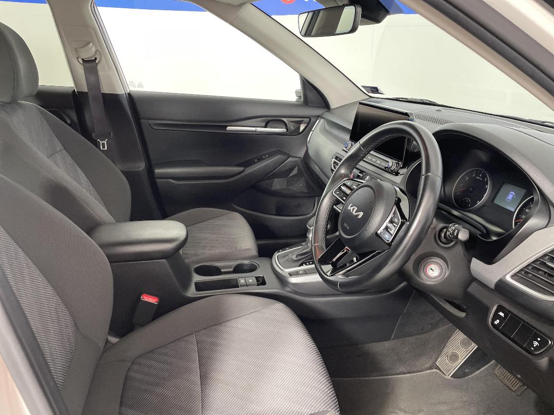 Photo '16' of KIA Seltos