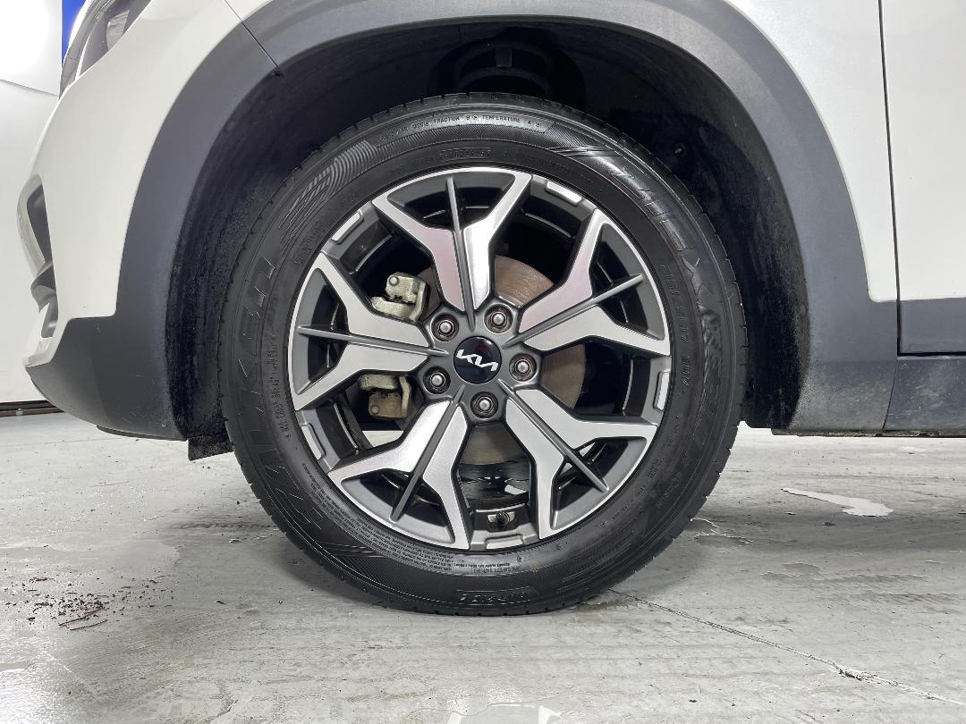 Photo '10' of KIA Seltos