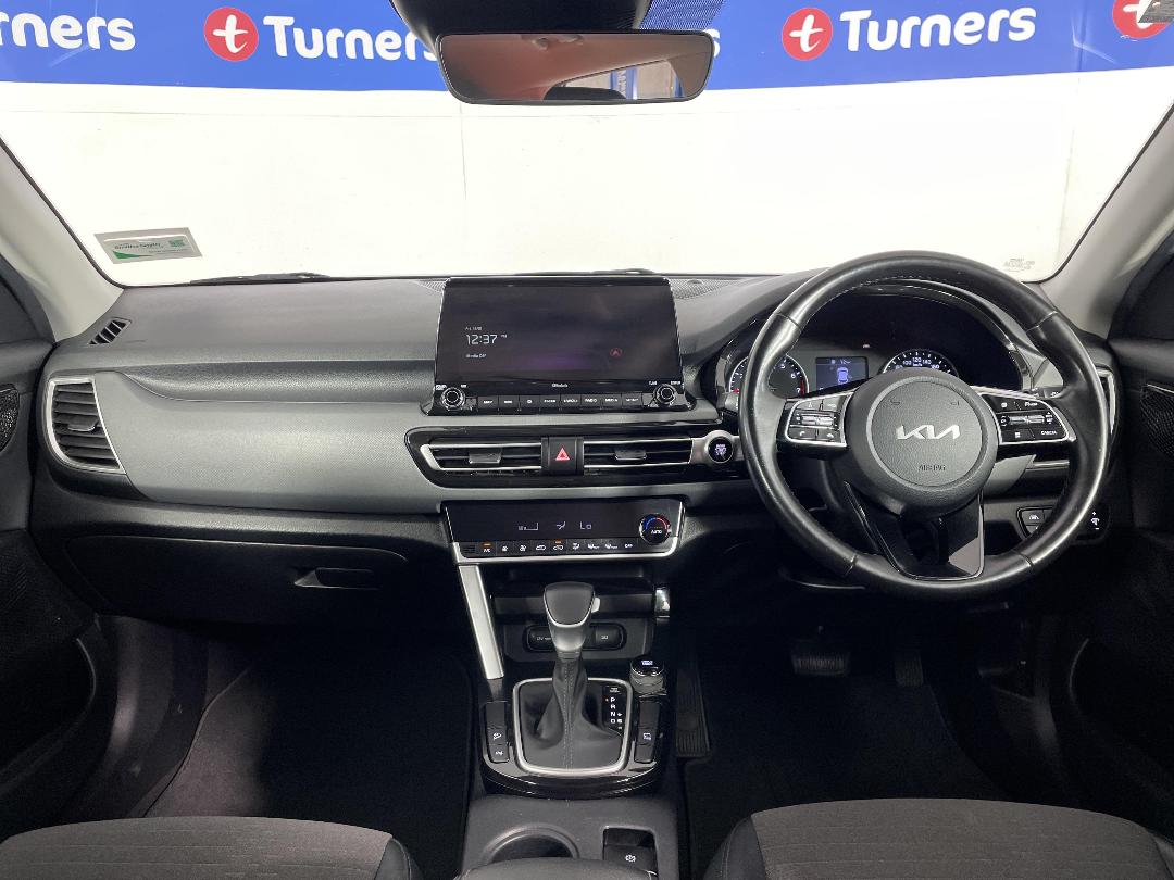 Photo '17' of KIA Seltos