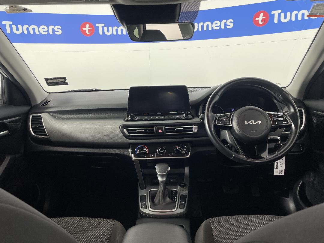 Photo '17' of KIA Seltos