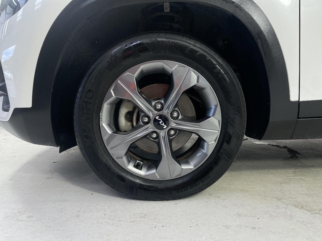 Photo '10' of KIA Seltos