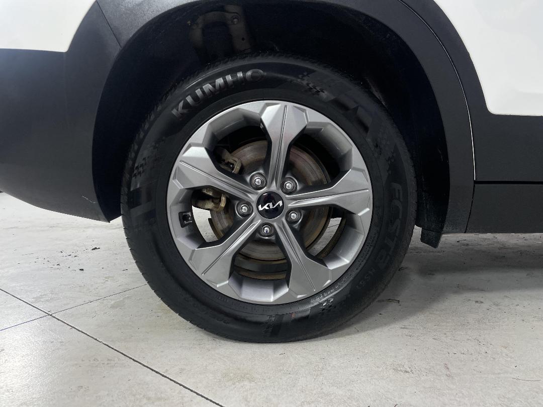 Photo '12' of KIA Seltos