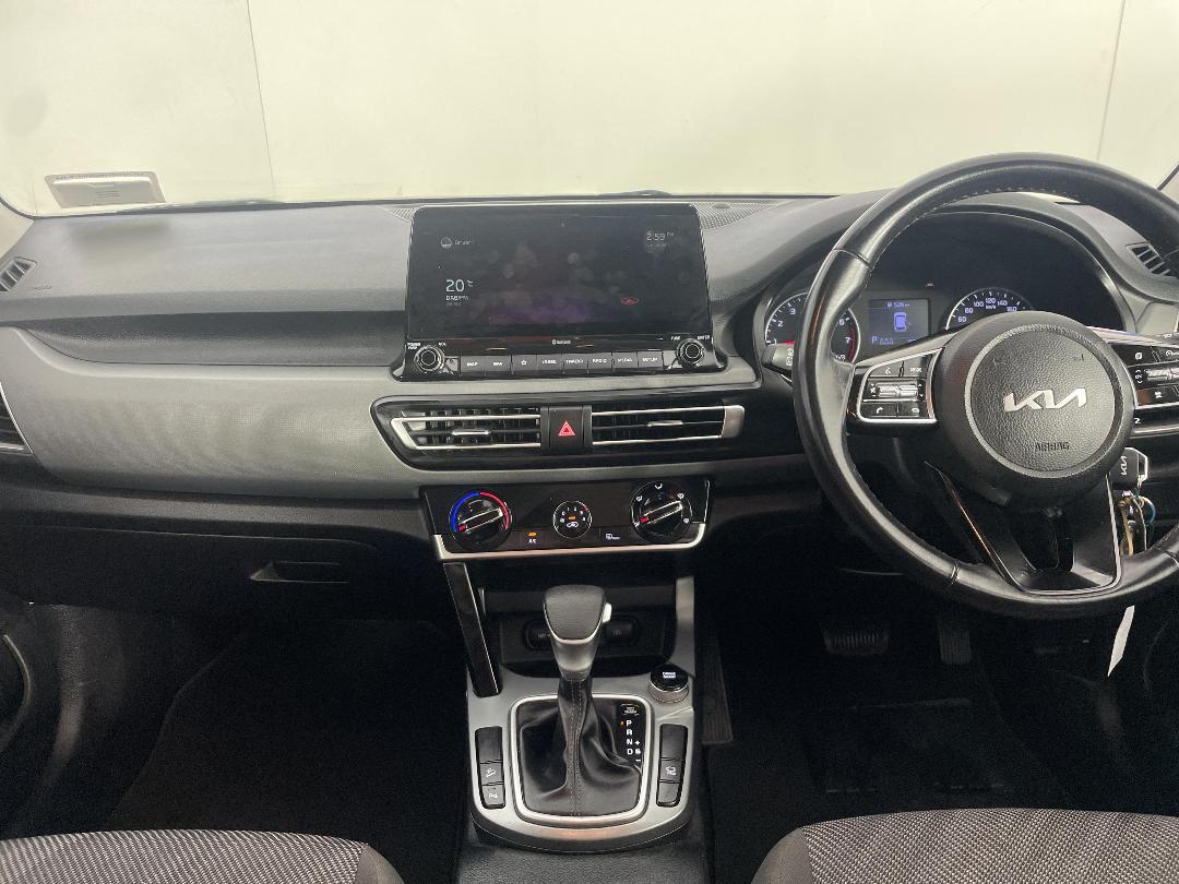 Photo '17' of KIA Seltos