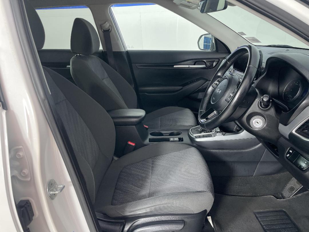 Photo '16' of KIA Seltos