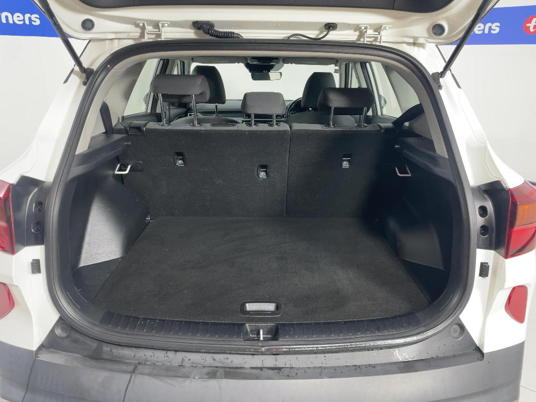 Photo '14' of KIA Seltos Photo '14' of KIA Seltos