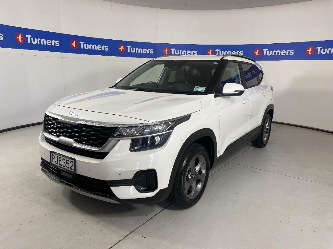 Photo '4' of KIA Seltos Photo '4' of KIA Seltos