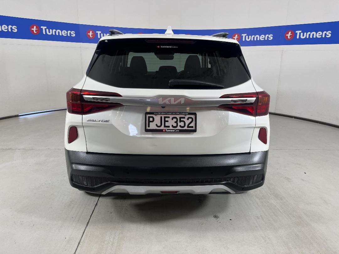 Photo '6' of KIA Seltos Photo '6' of KIA Seltos