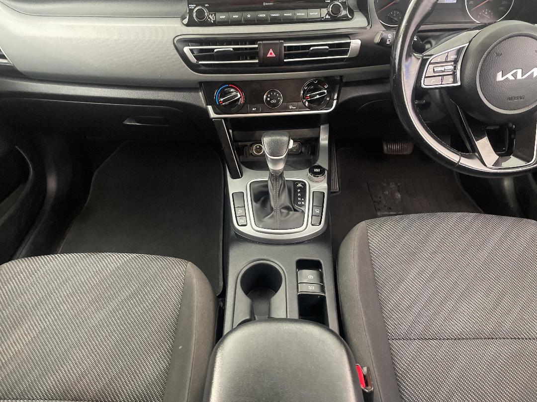 Photo '18' of KIA Seltos