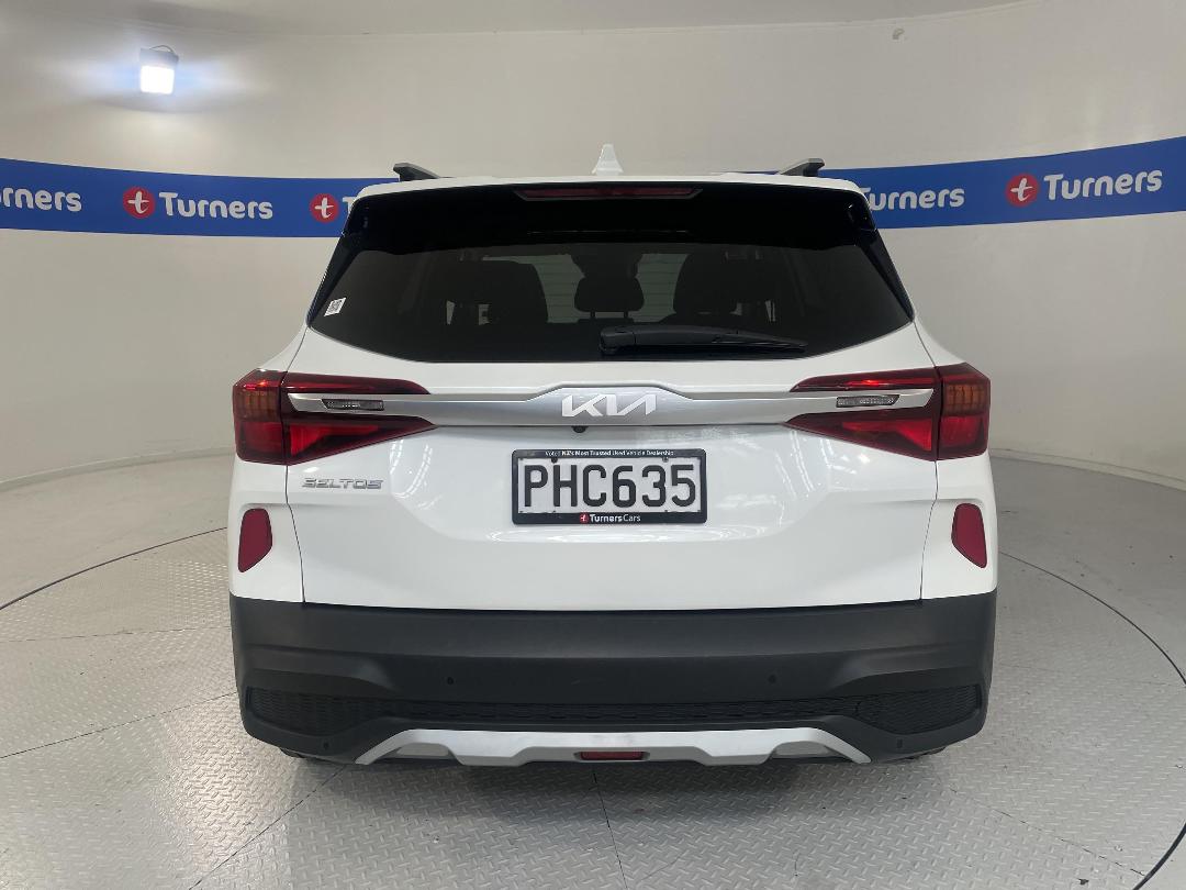 Photo '6' of KIA Seltos Photo '6' of KIA Seltos