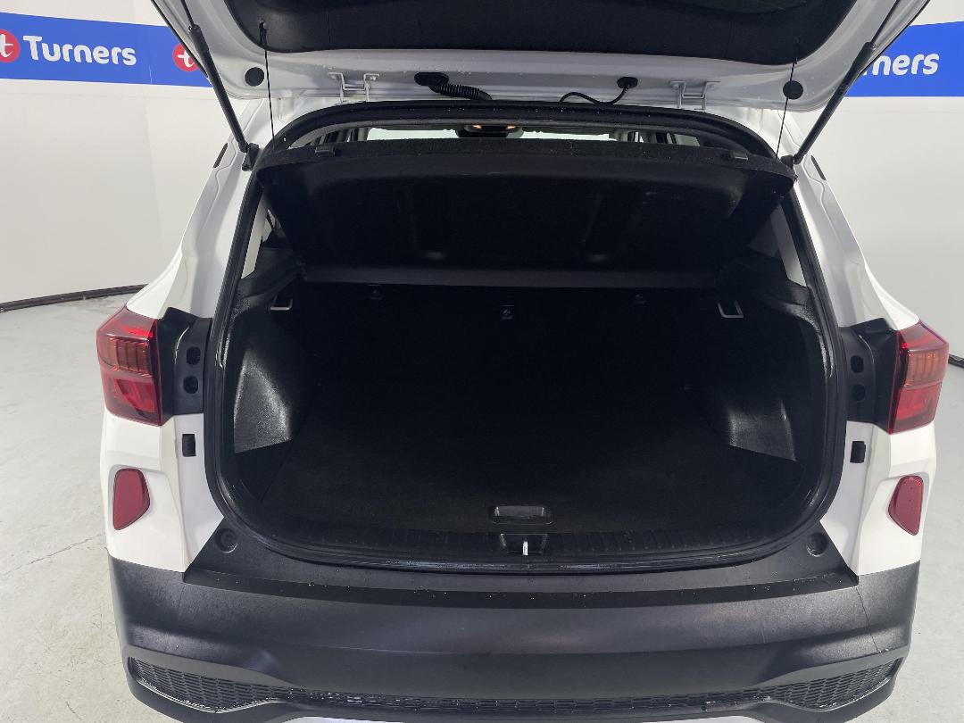 Photo '14' of KIA Seltos