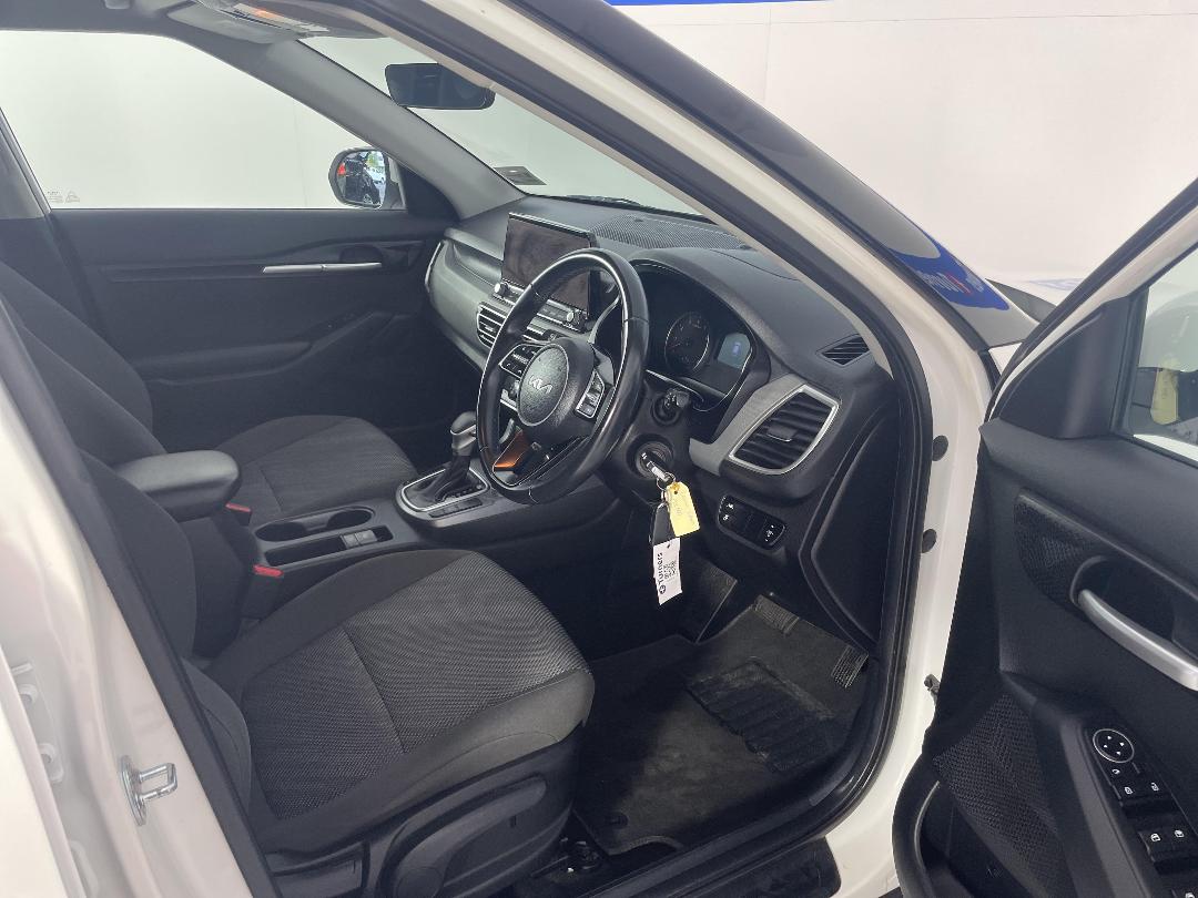 Photo '16' of KIA Seltos