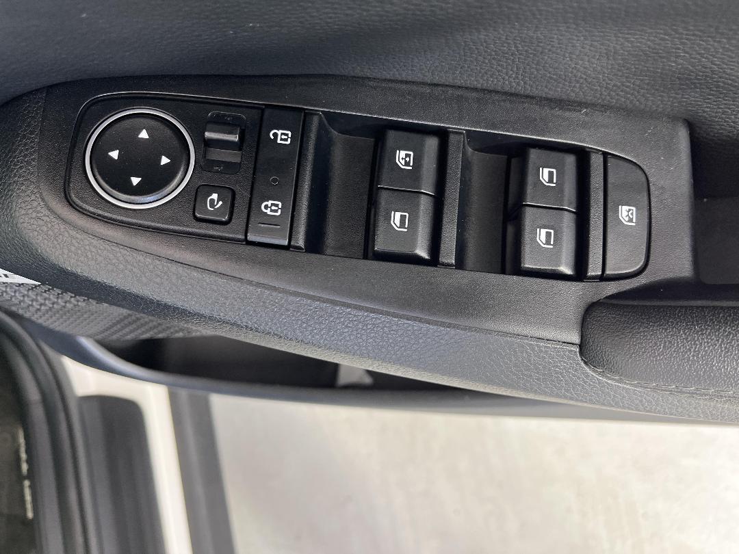 Photo '24' of KIA Seltos Photo '24' of KIA Seltos