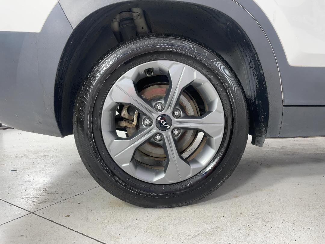 Photo '12' of KIA Seltos