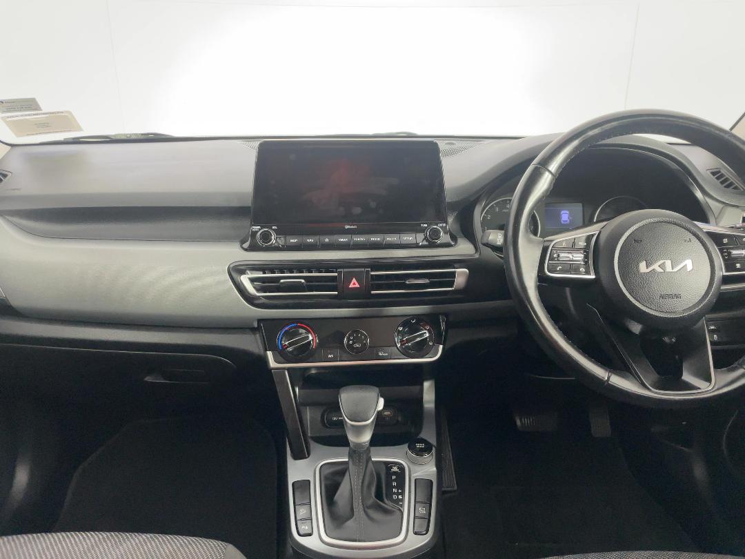 Photo '17' of KIA Seltos