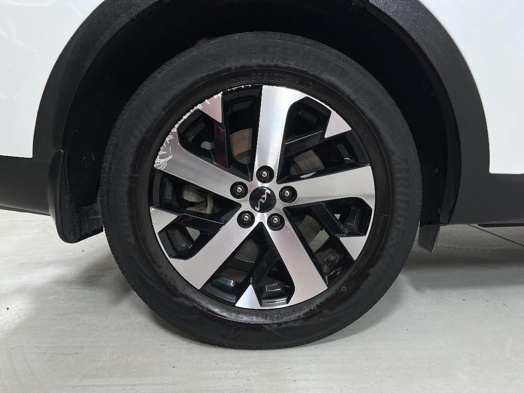 Photo '12' of KIA Sorento