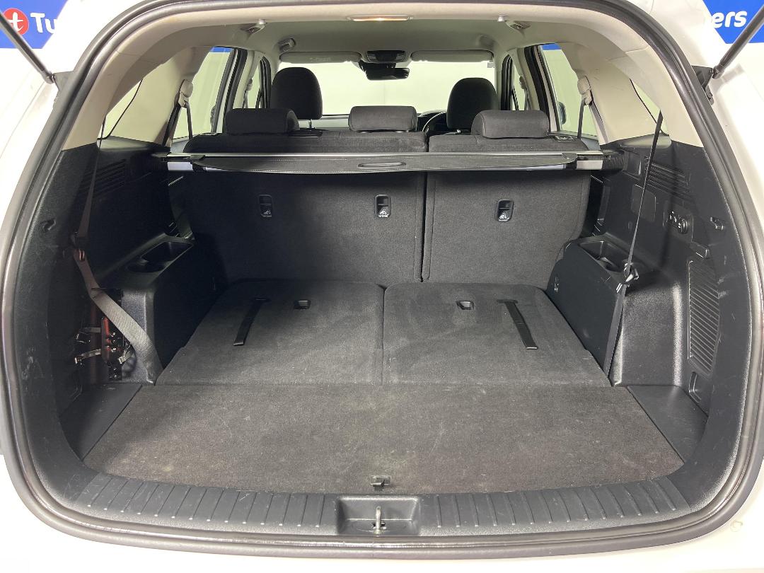 Photo '14' of KIA Sorento