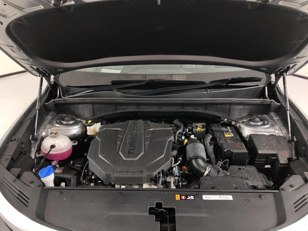 Photo '13' of KIA Sorento