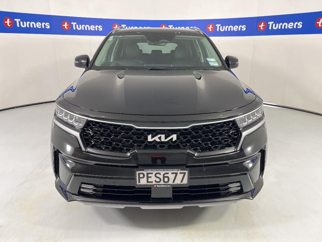 Photo '2' of KIA Sorento Photo '2' of KIA Sorento