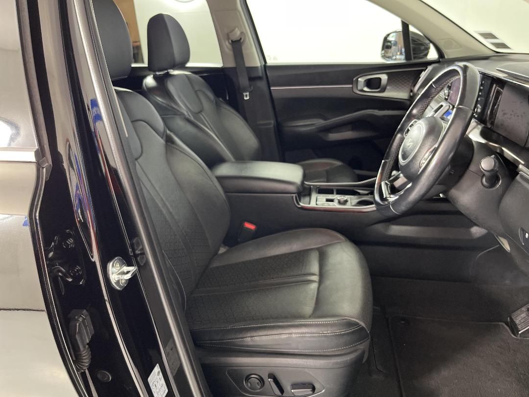 Photo '16' of KIA Sorento Photo '16' of KIA Sorento