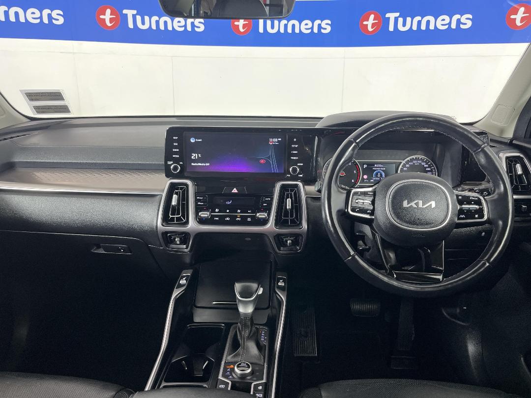 Photo '17' of KIA Sorento Photo '17' of KIA Sorento