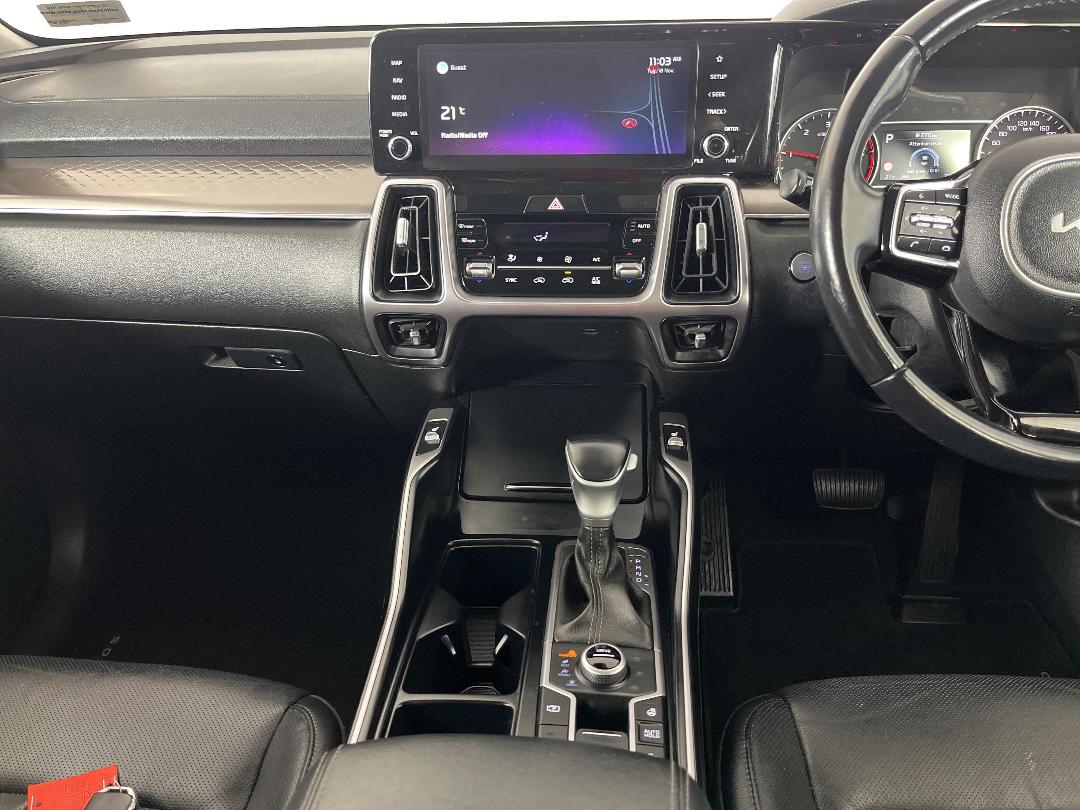 Photo '18' of KIA Sorento Photo '18' of KIA Sorento